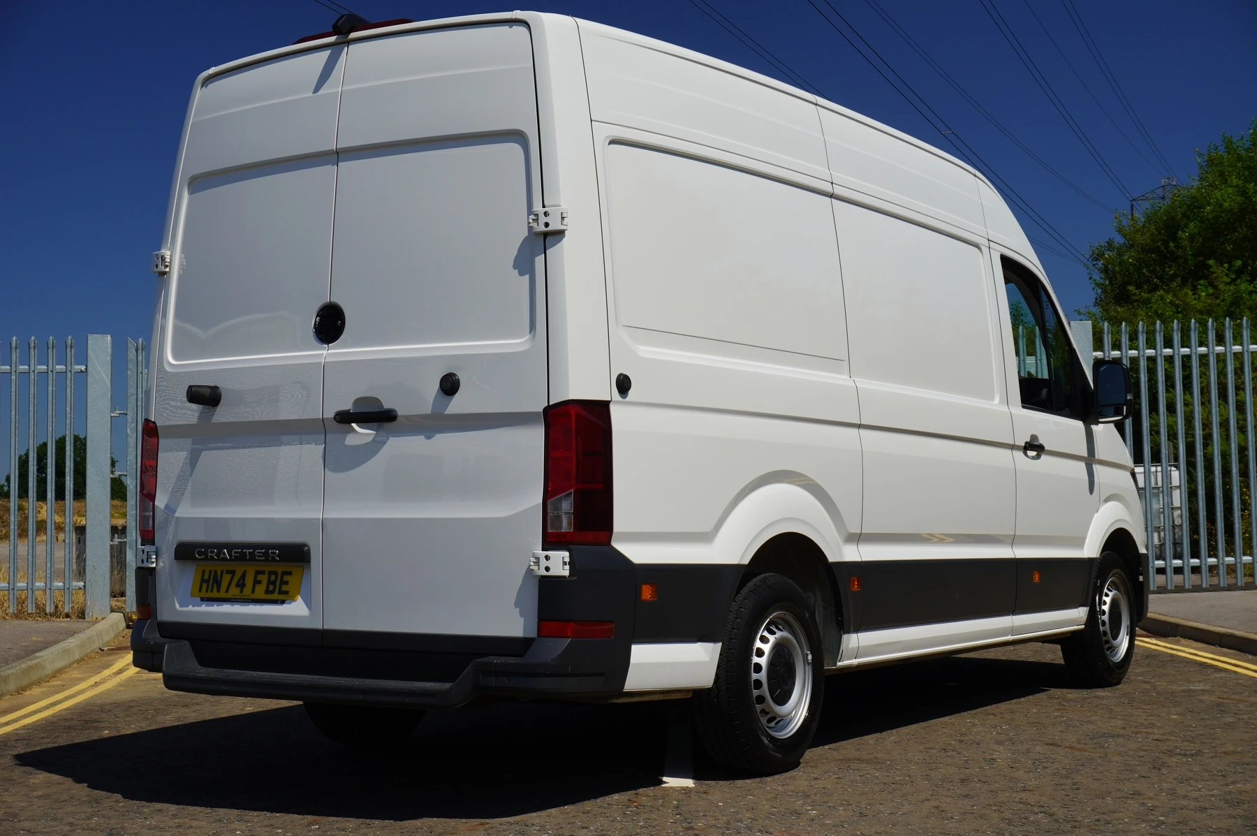 Volkswagen-Crafter-image-48