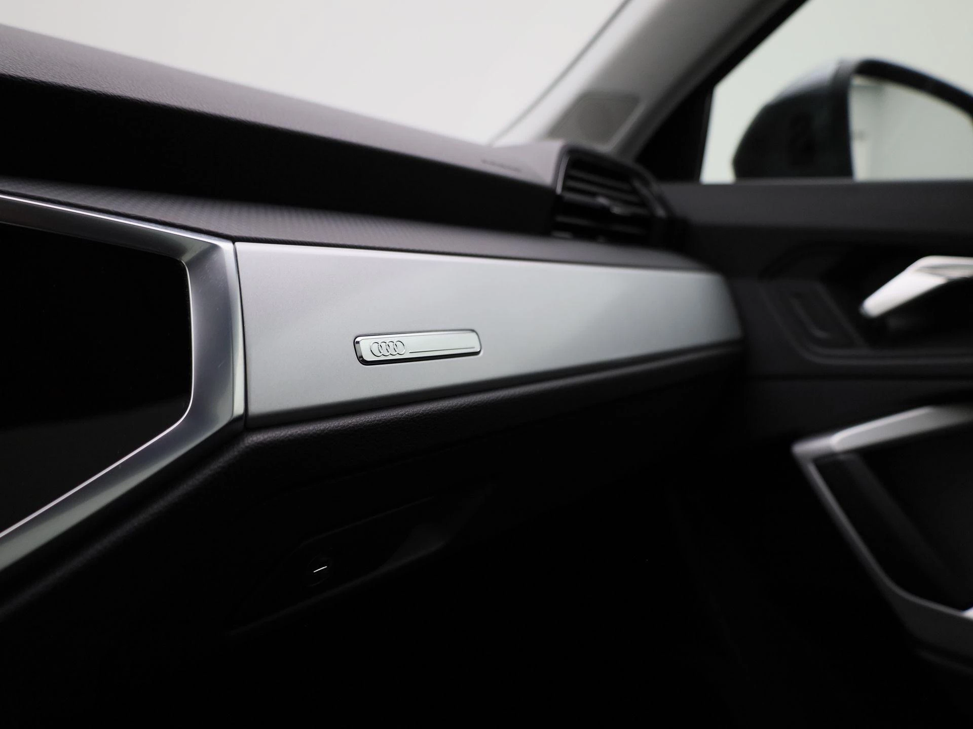 Audi-Q3-image-20
