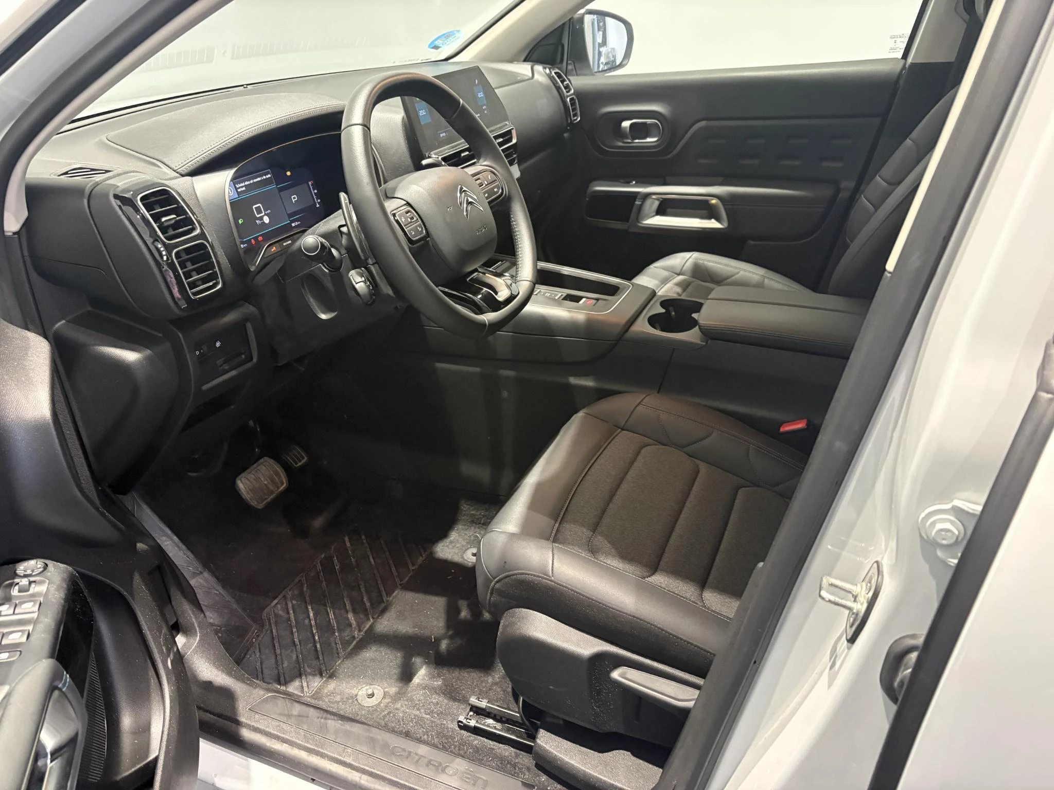 Citroën-C5 Aircross-image-12