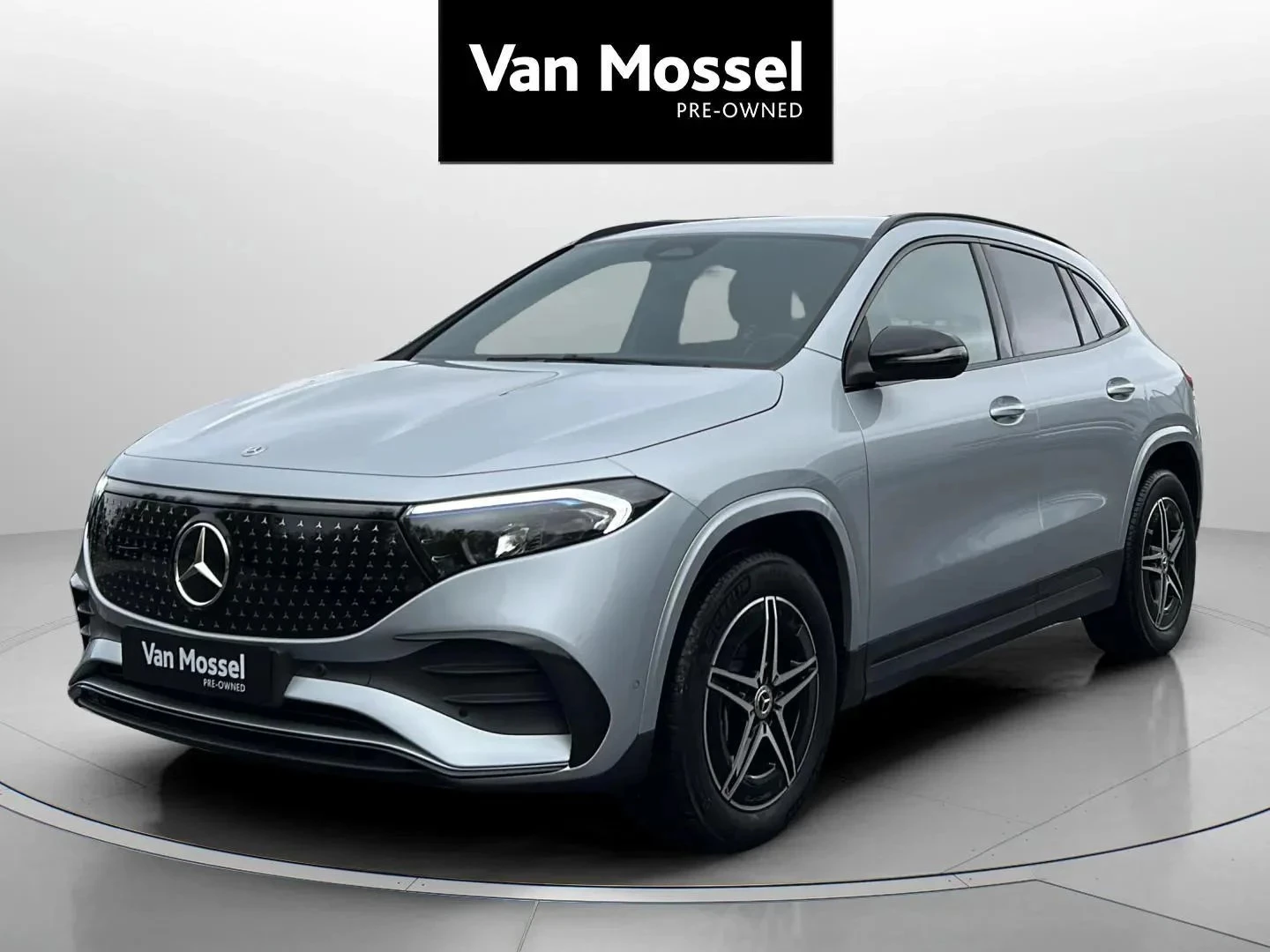 Mercedes-Benz-EQA-image-0