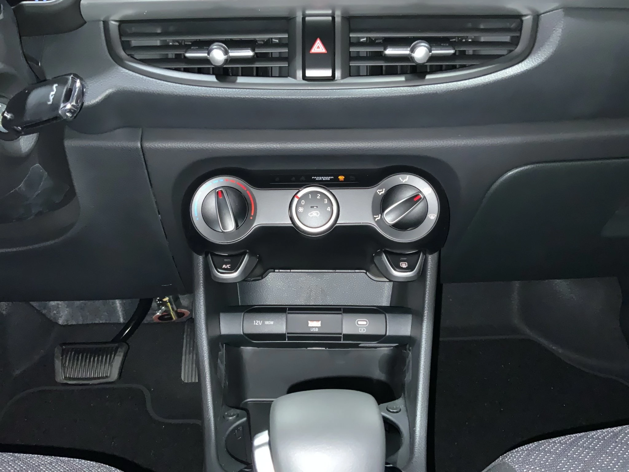 Kia Picanto Vision 1.0 AMT 4-Sitzer Schräghecklimousine. 50 kW. 5-türig