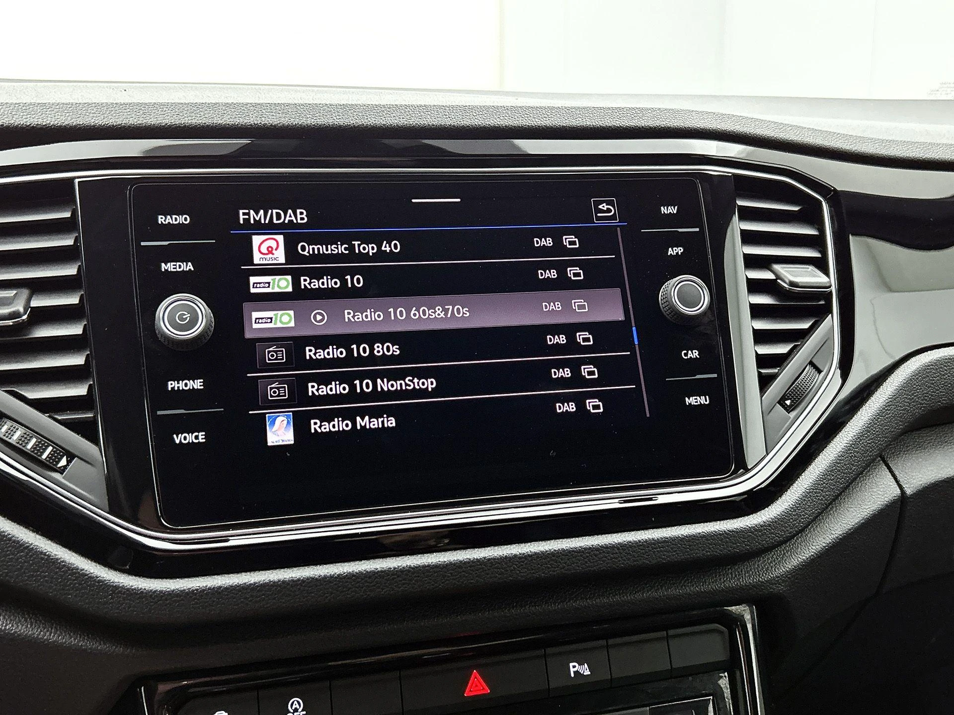 Volkswagen T-Roc 1.5 TSI R-Line | 150 PK