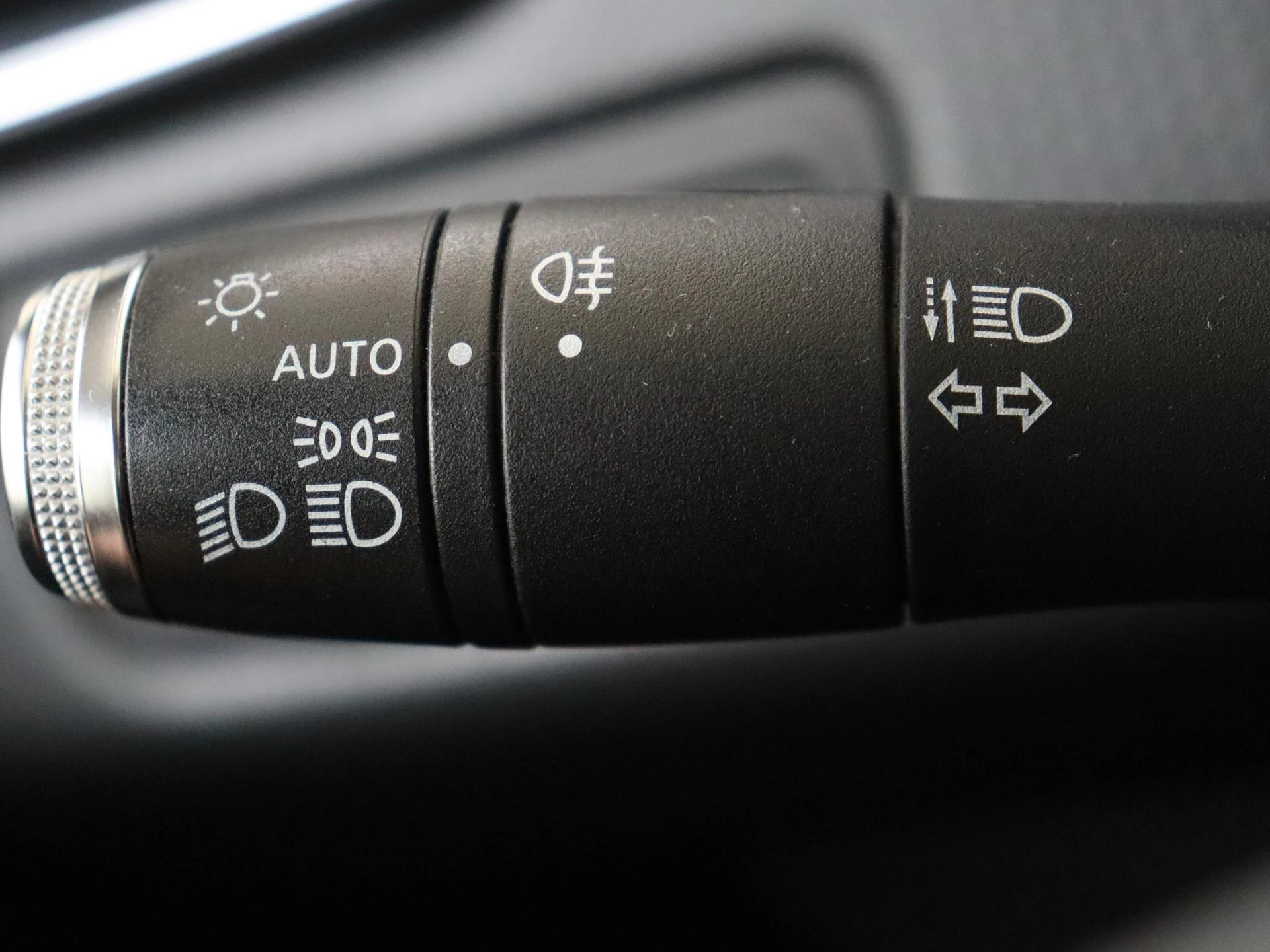 Renault-Clio-image-21