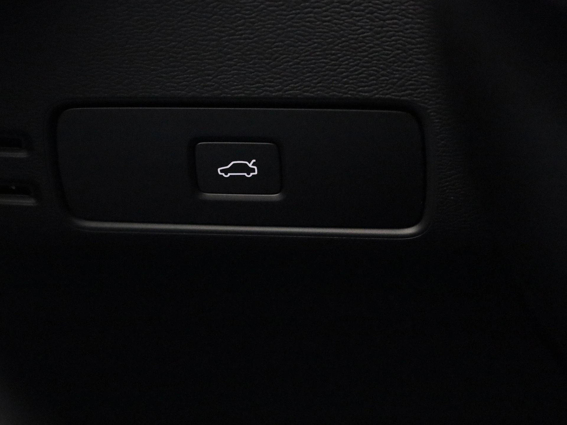 Volvo-XC40-image-22