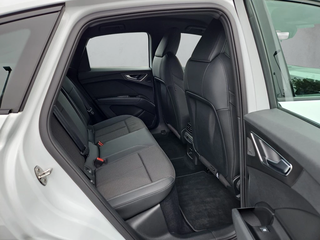 Audi Q4 Sportback e-tron 35 *S line*Sonos*