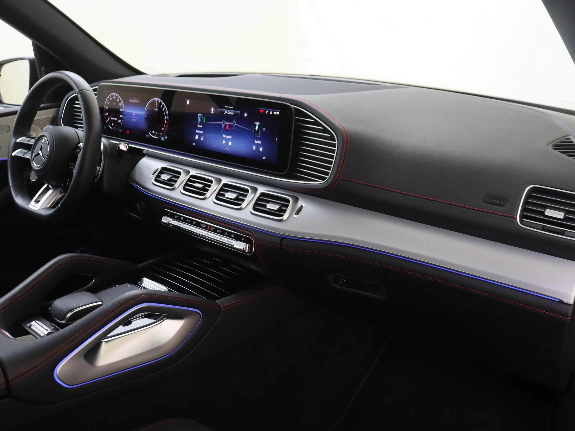 Mercedes-Benz-GLE-image-4