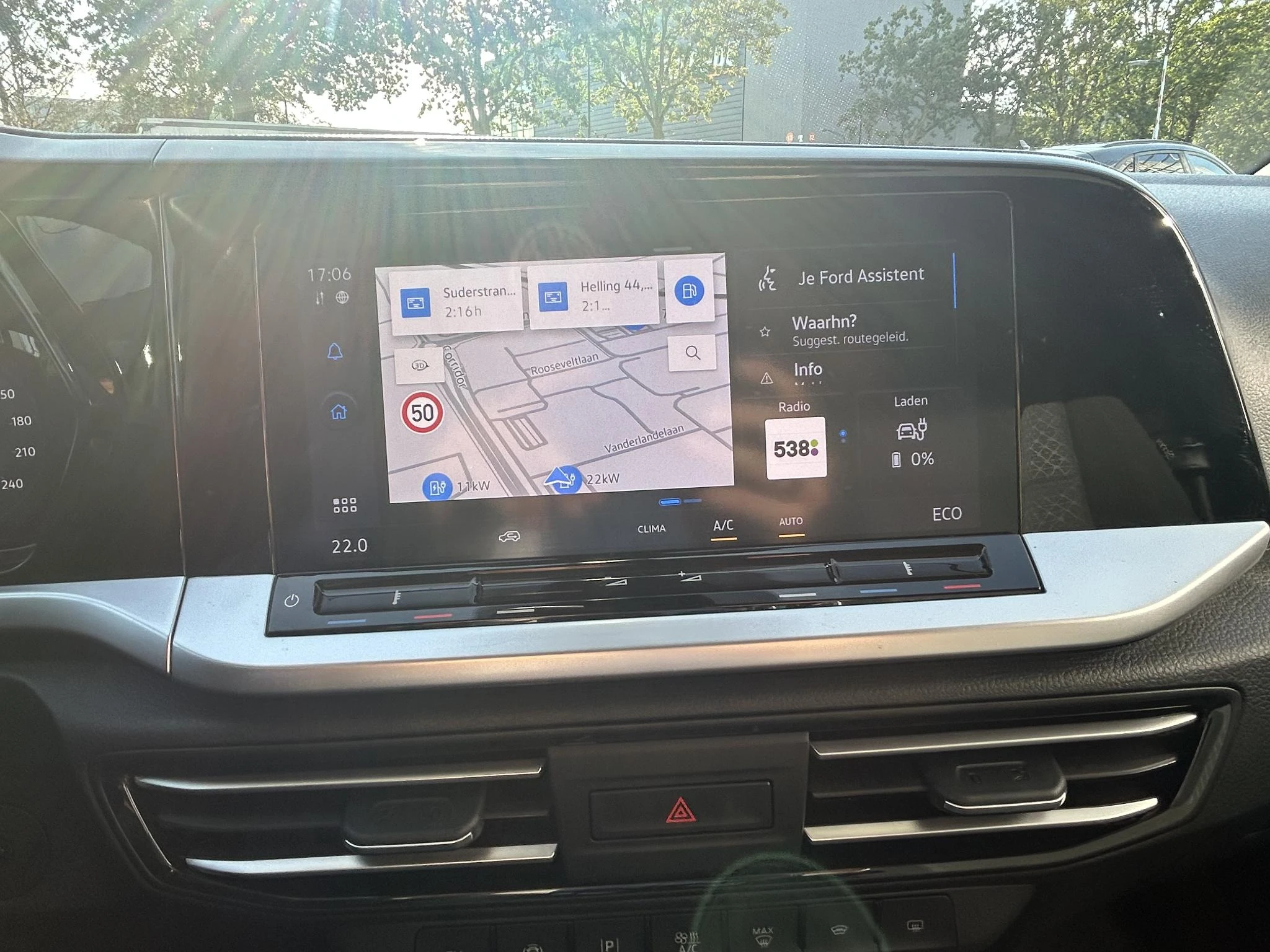 Ford-Transit Connect-image-13