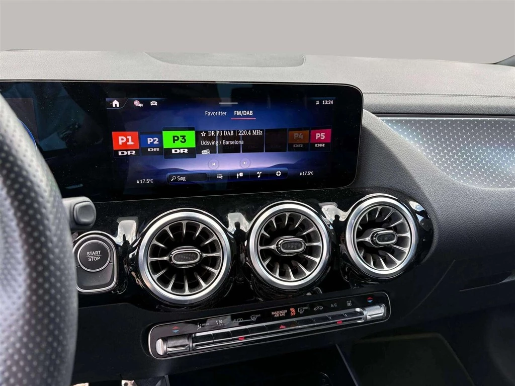 Mercedes-Benz-EQA-image-17