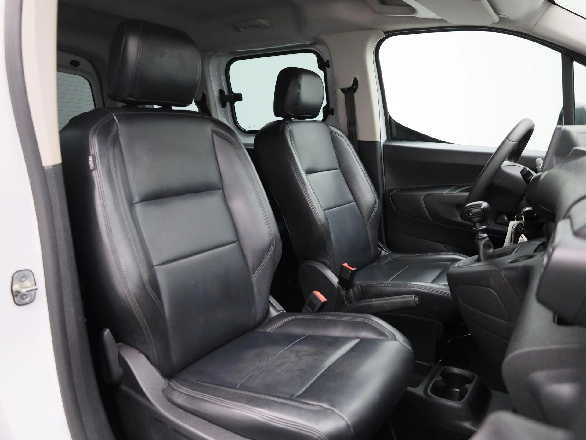 Opel-Combo-image-27
