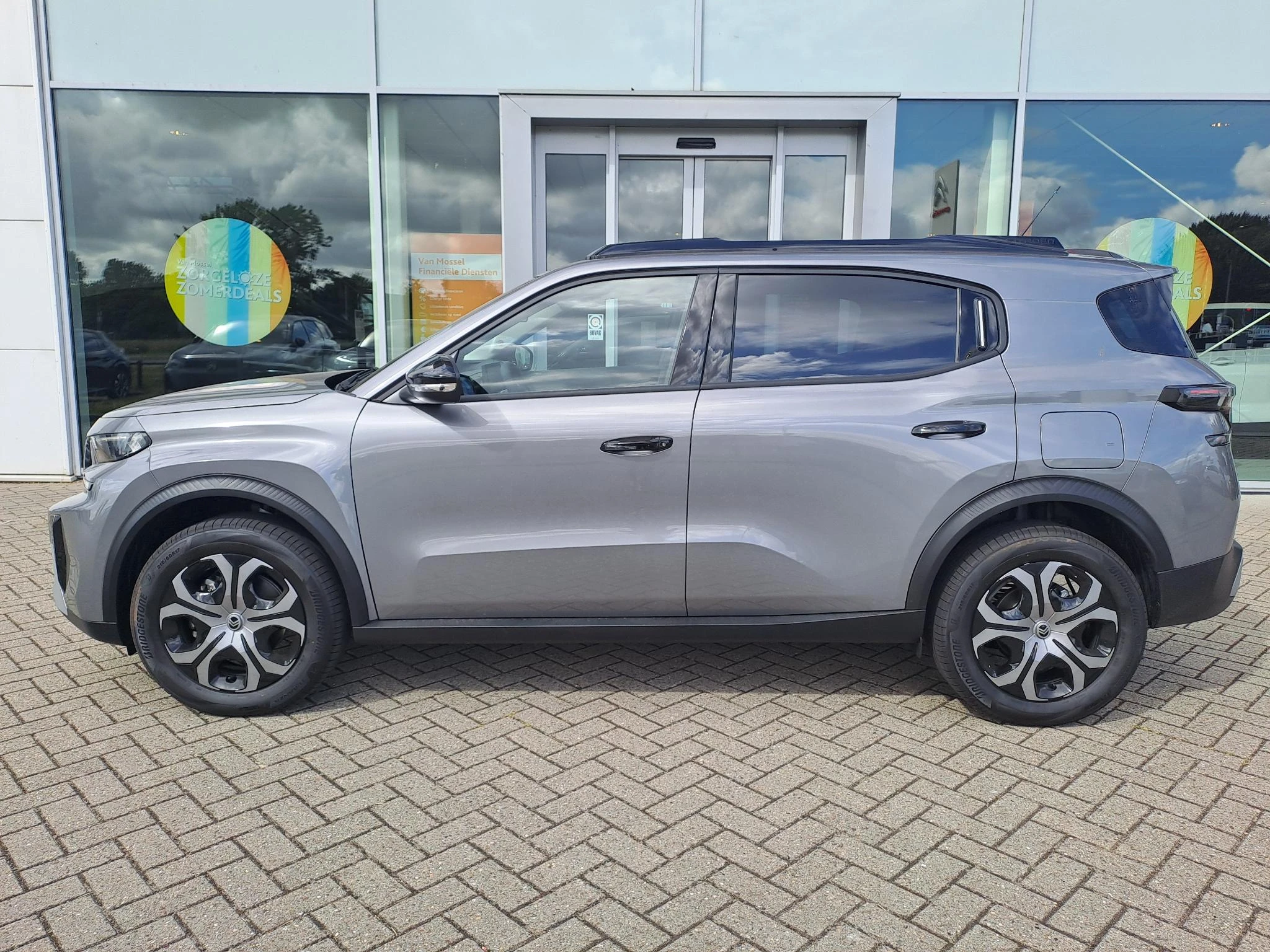 Citroën-ë-C3 Aircross-image-9