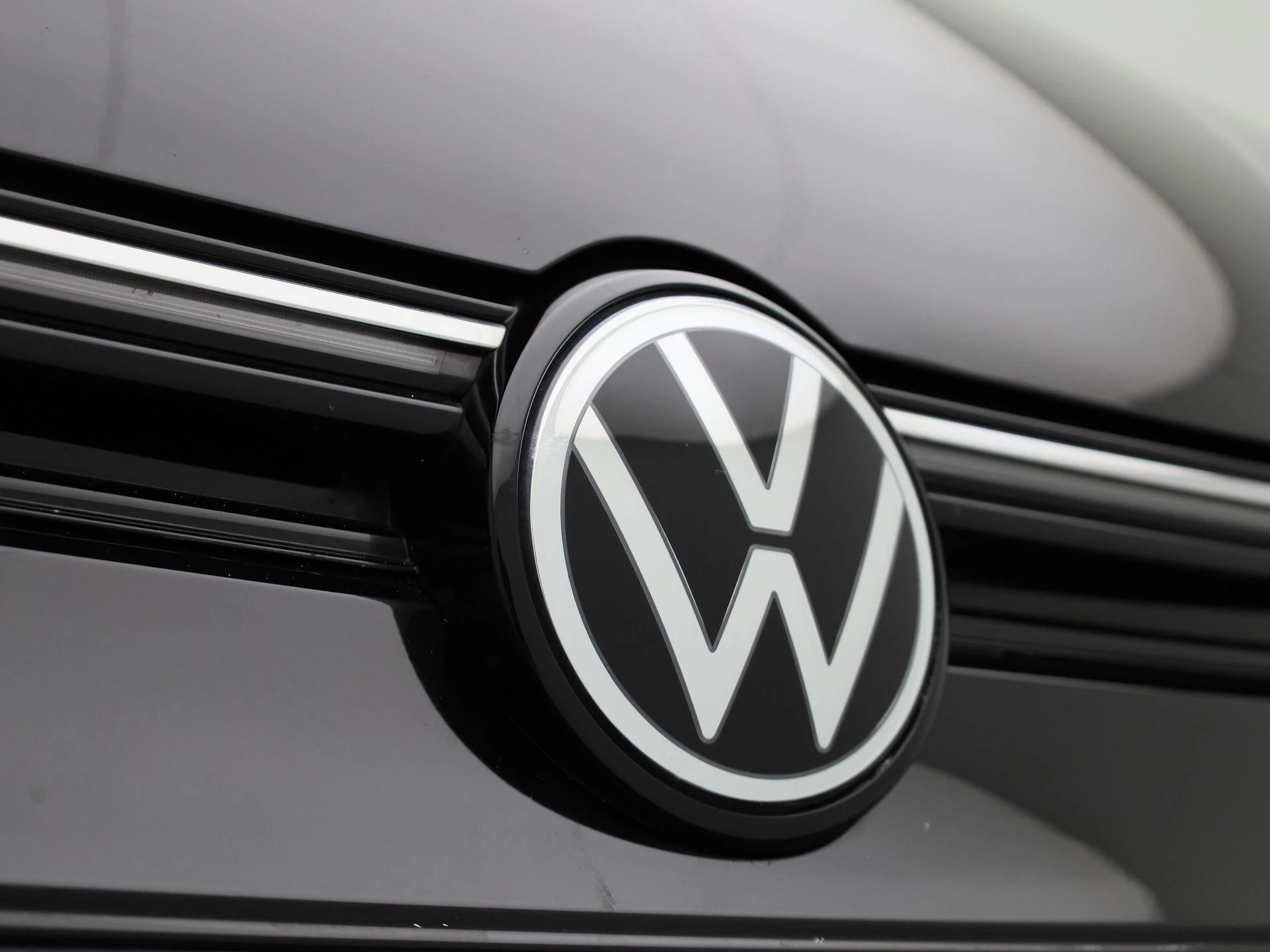 Volkswagen-Golf-image-40