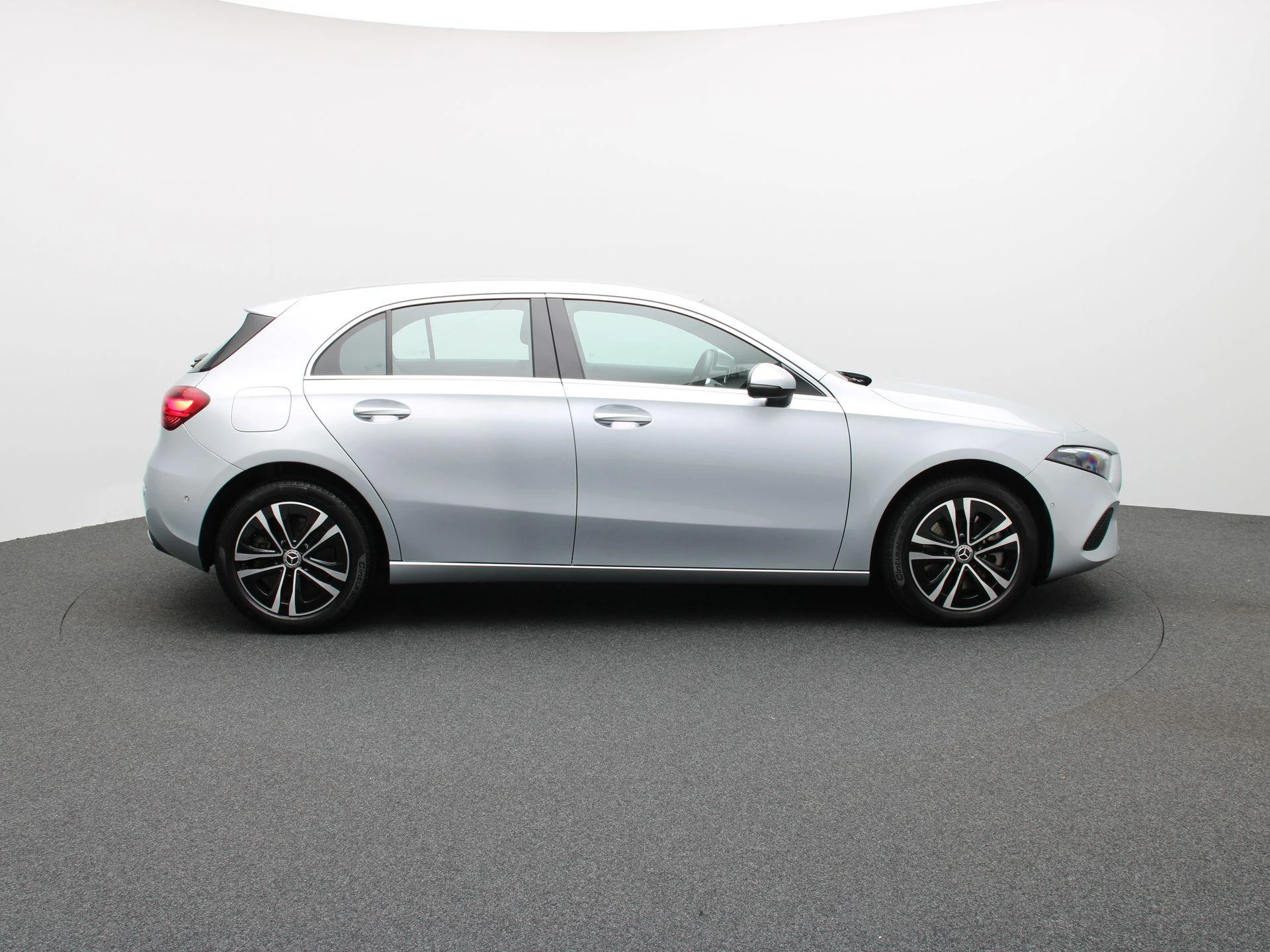 Mercedes-Benz-Classe A-image-5