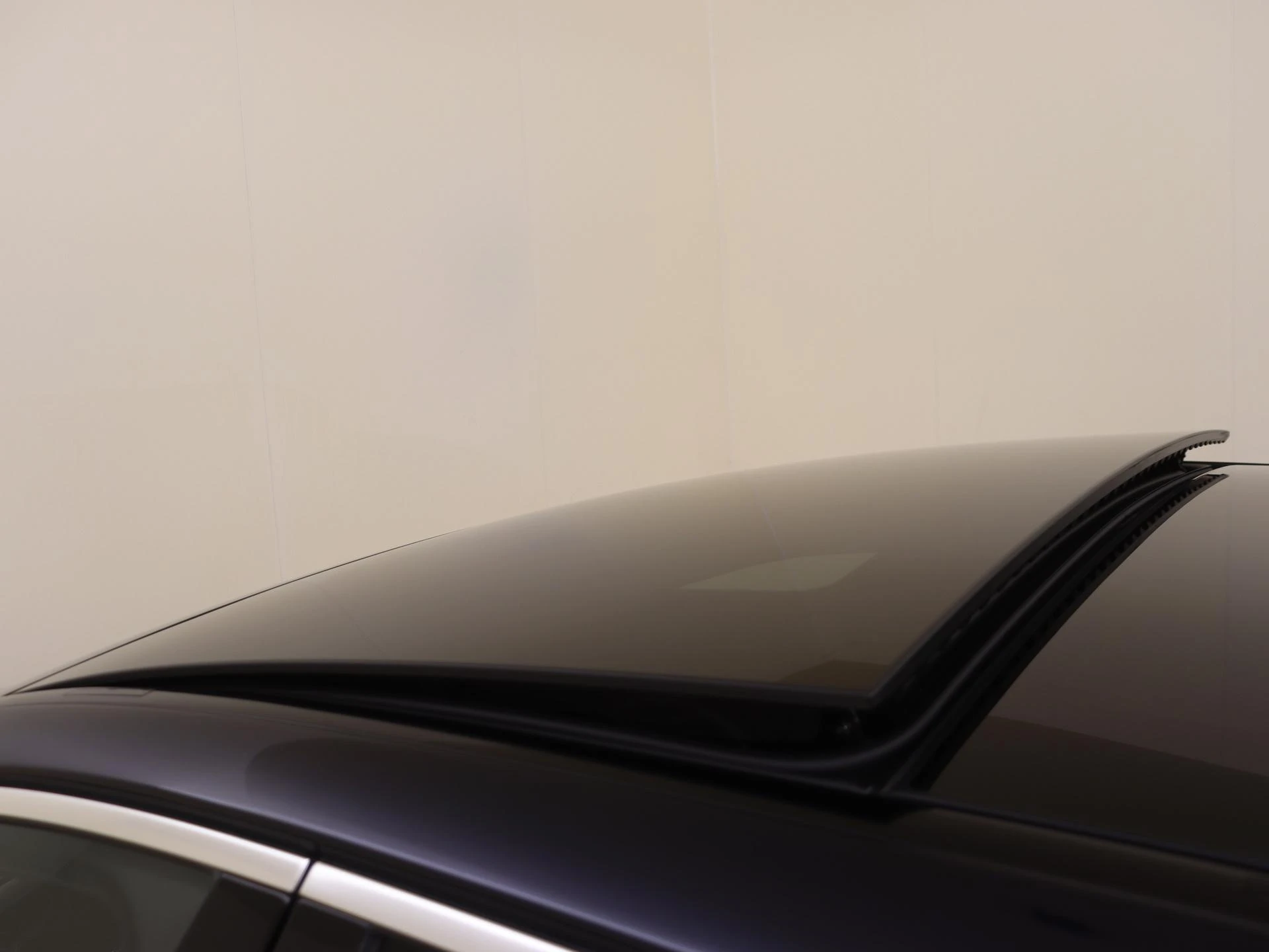 Mercedes-Benz-S-Klasse-image-28
