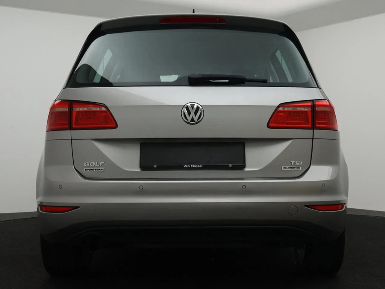 Volkswagen-Golf Sportsvan-image-9