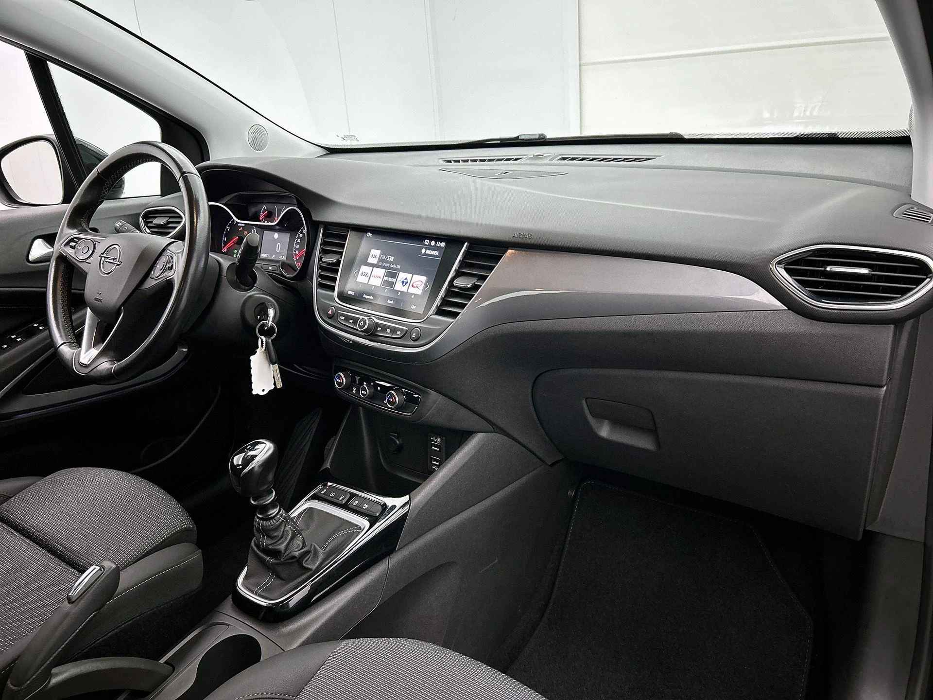 Opel-Crossland-image-18