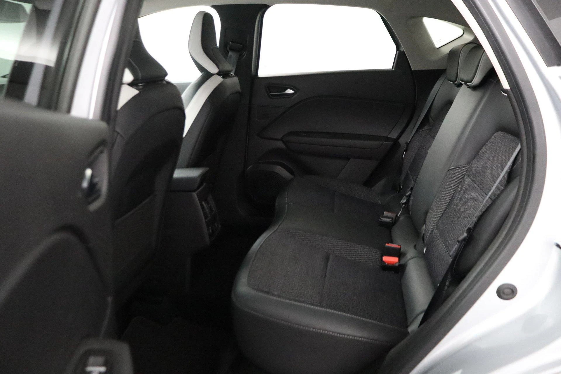 Renault-Captur-image-15