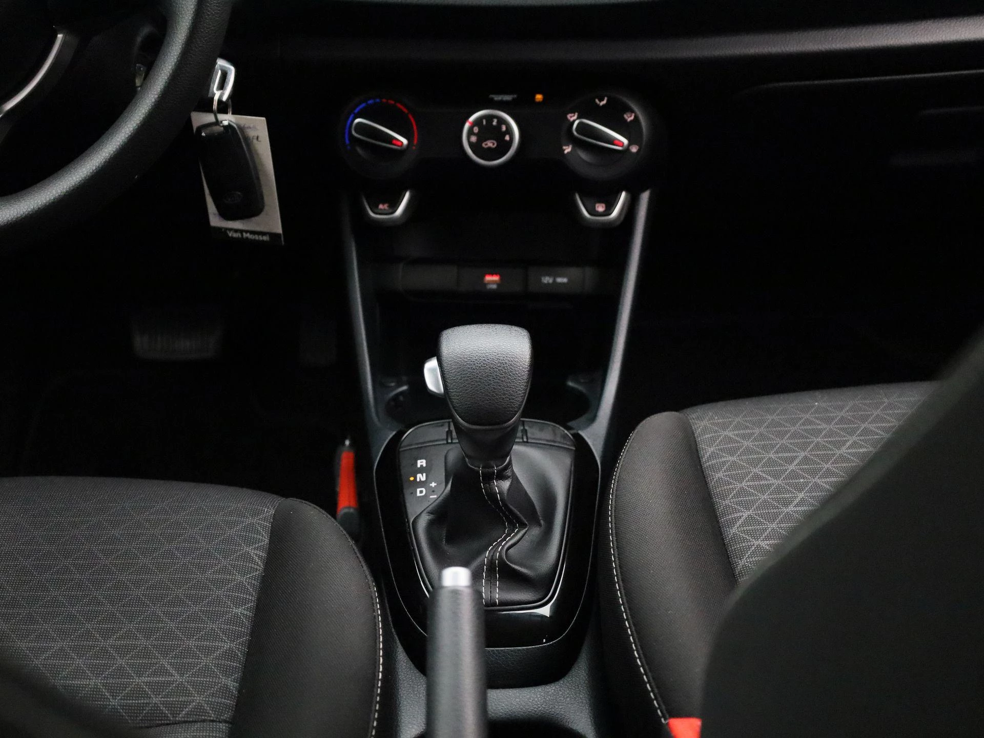Kia-Picanto-image-8