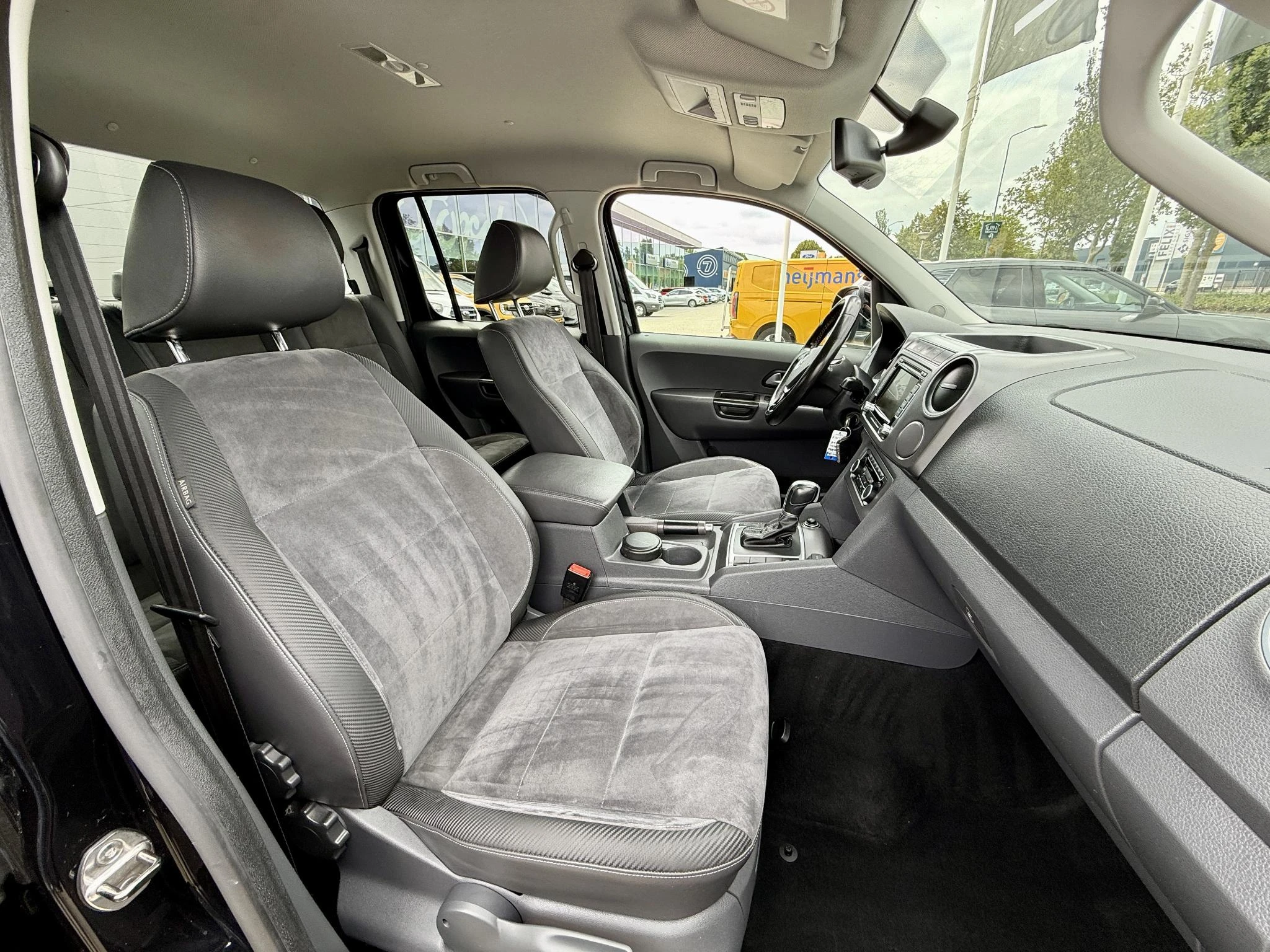 Volkswagen-Amarok-image-7