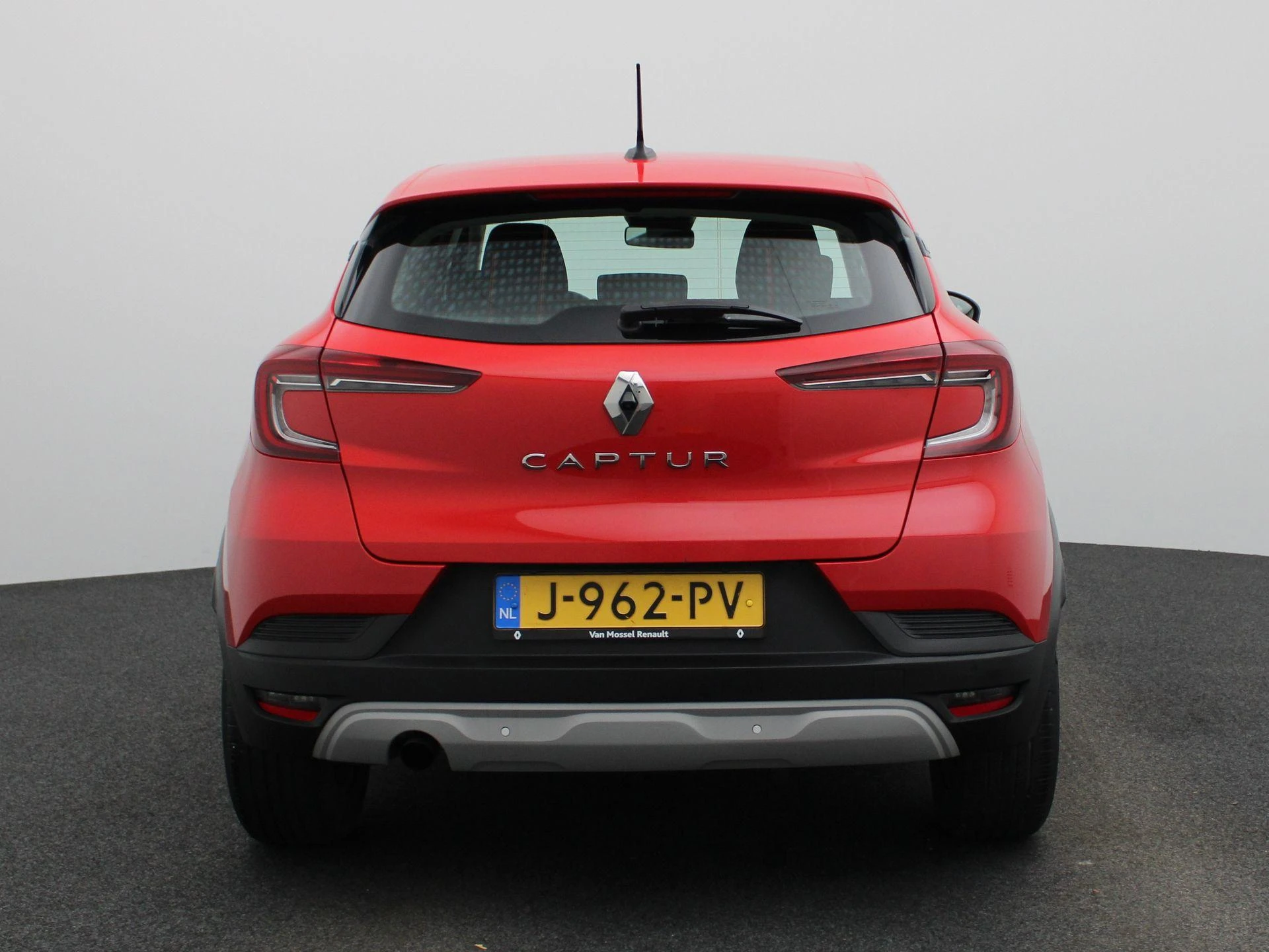 Renault-Captur-image-4