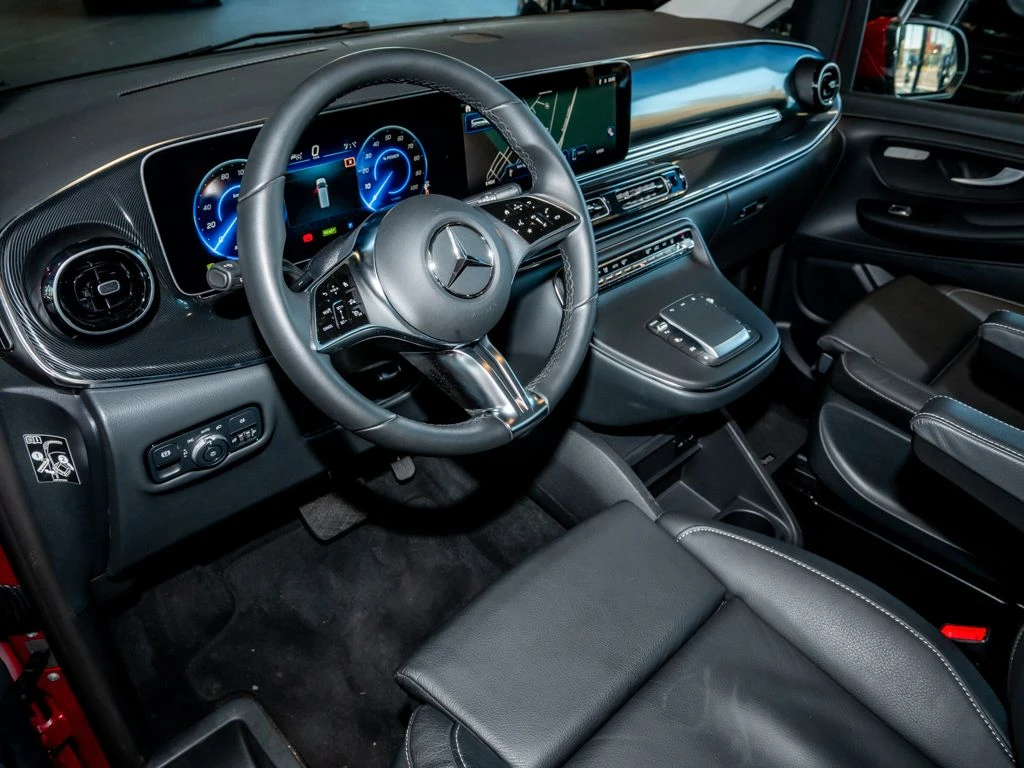 Mercedes-Benz-EQV 300-image-8