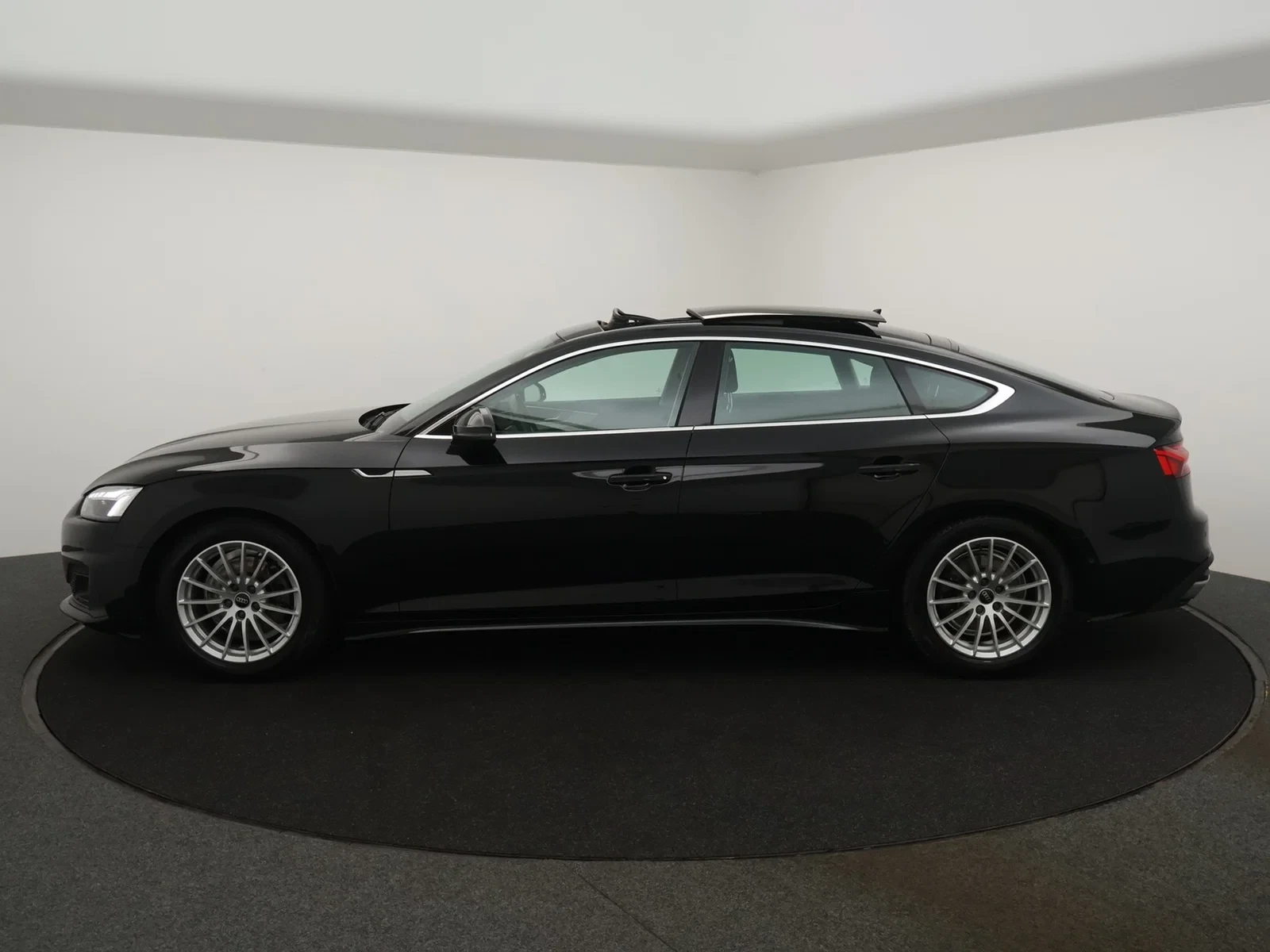 Audi A5 Sportback Audi A5 Sportback Business Edition Attraction 35 TFSI *S tronic*PANO*LEDER*AIRCO*ACC*PDC*VIRTUAL COCKPIT*APP-CONNECT