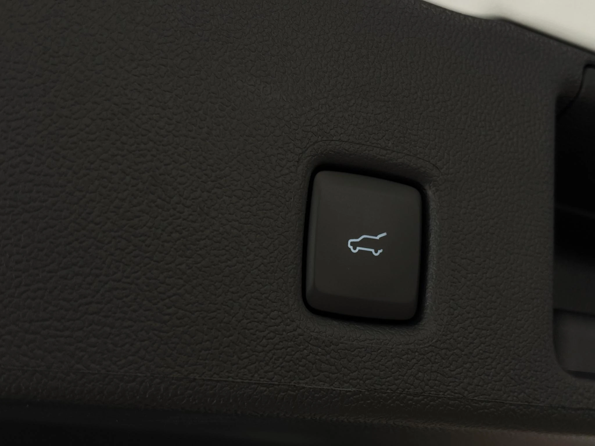 Ford-Kuga-image-25