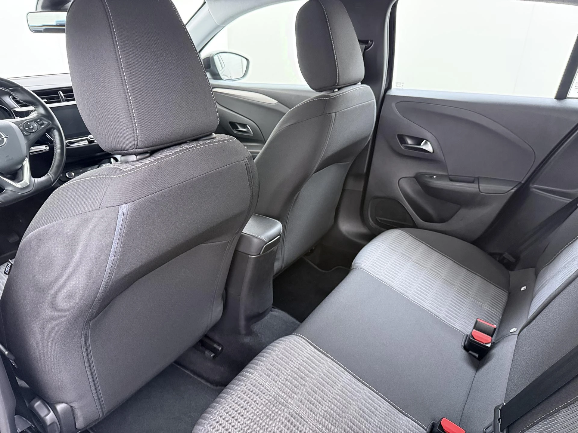 Opel-Corsa-image-12