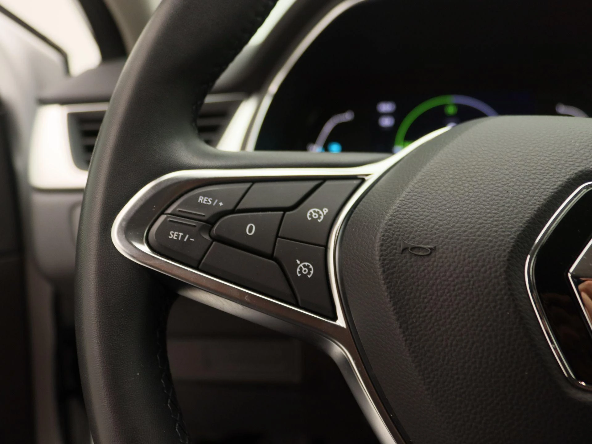 Renault-Captur-image-19
