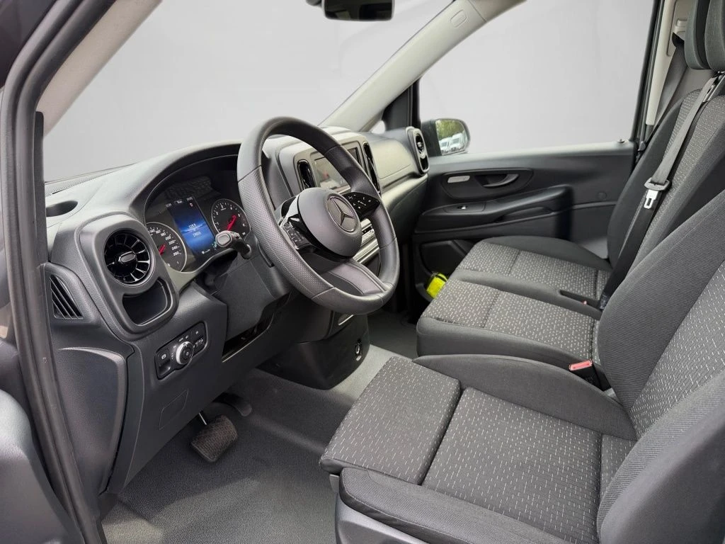 Mercedes-Benz-Vito 116-image-10