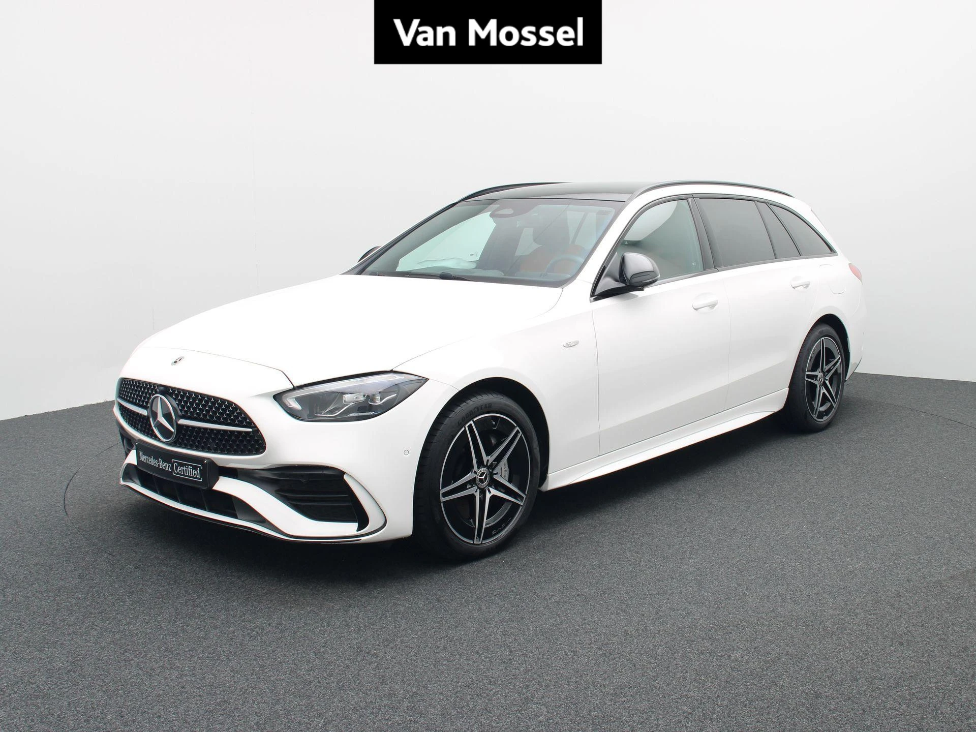 Mercedes-Benz-C-Klasse-image-0