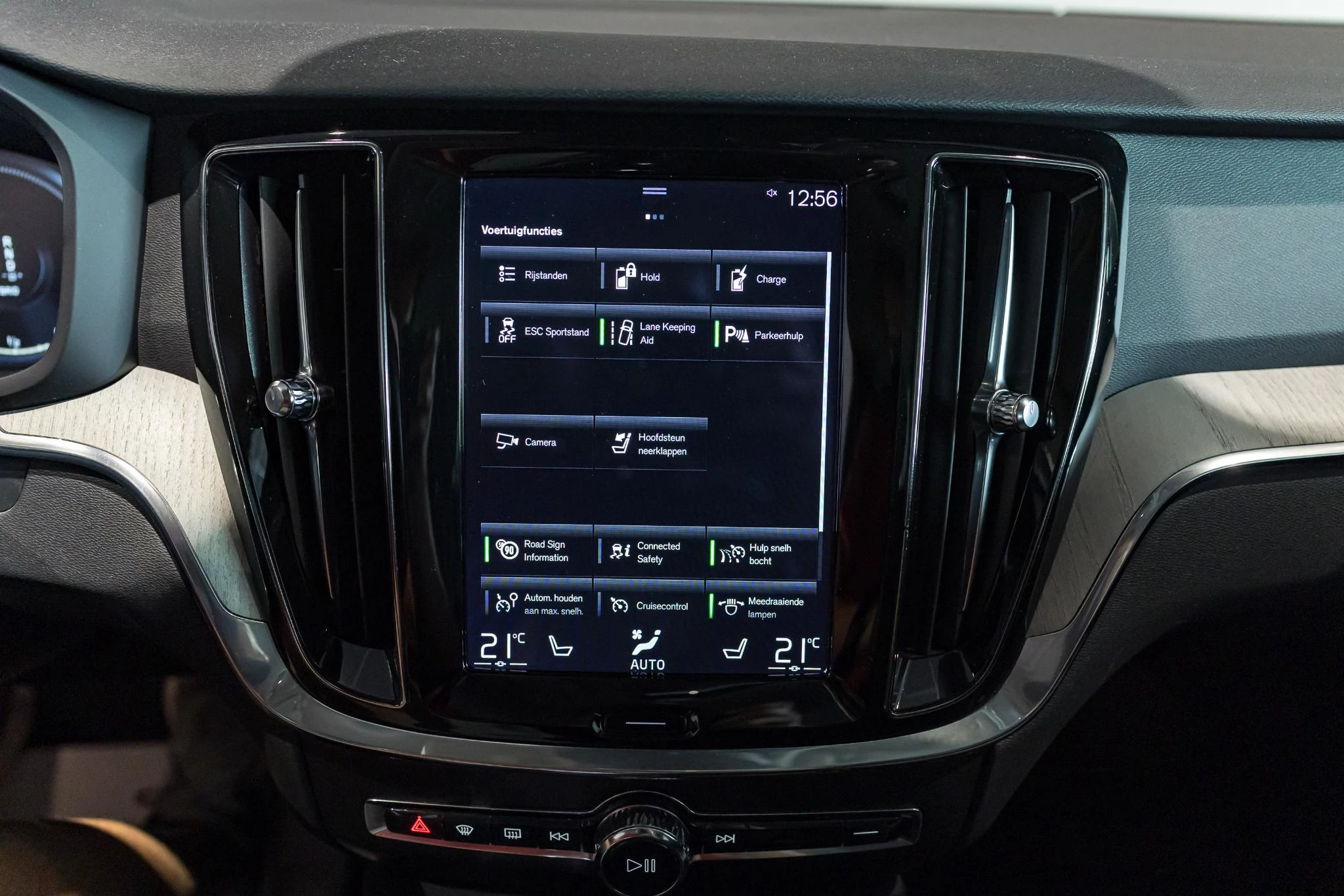 Volvo V60 T6 PHEV 4x4 Inscription Aut.