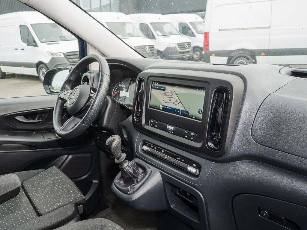 Mercedes-Benz-Vito 116-image-9