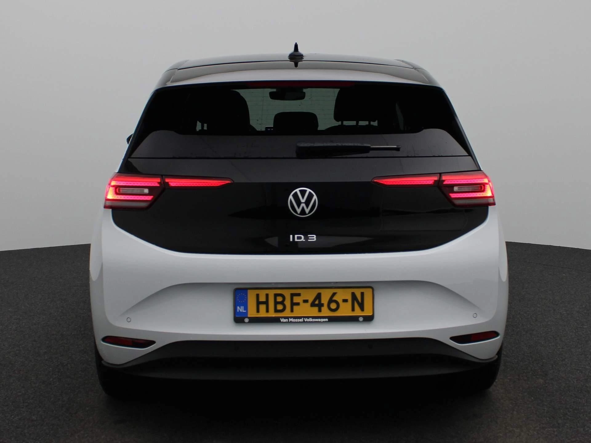 Volkswagen-ID.3-image-4