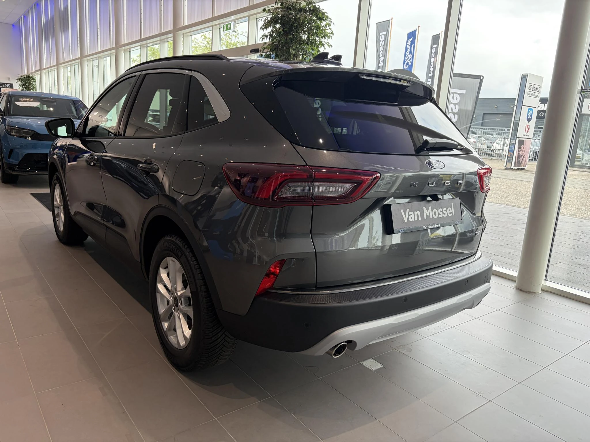 Ford-Kuga-image-2