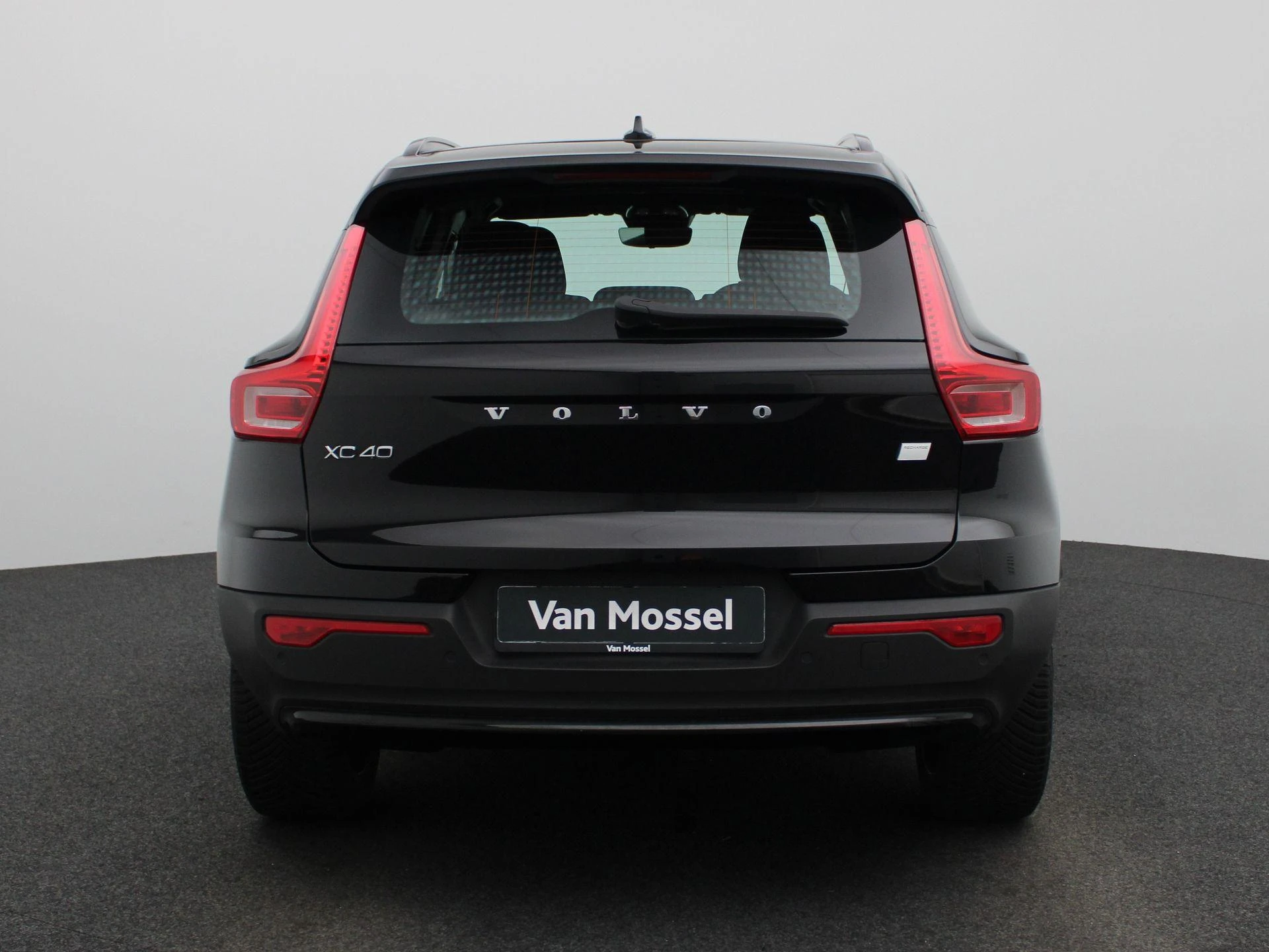 Volvo-XC40-image-4