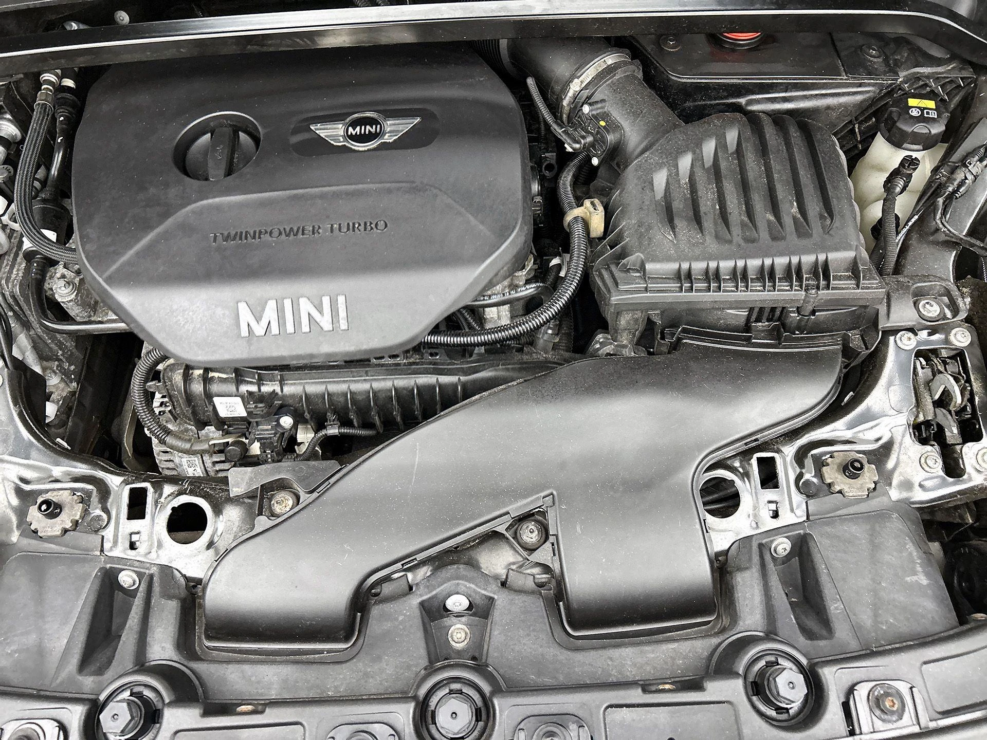 MINI-Countryman-image-8