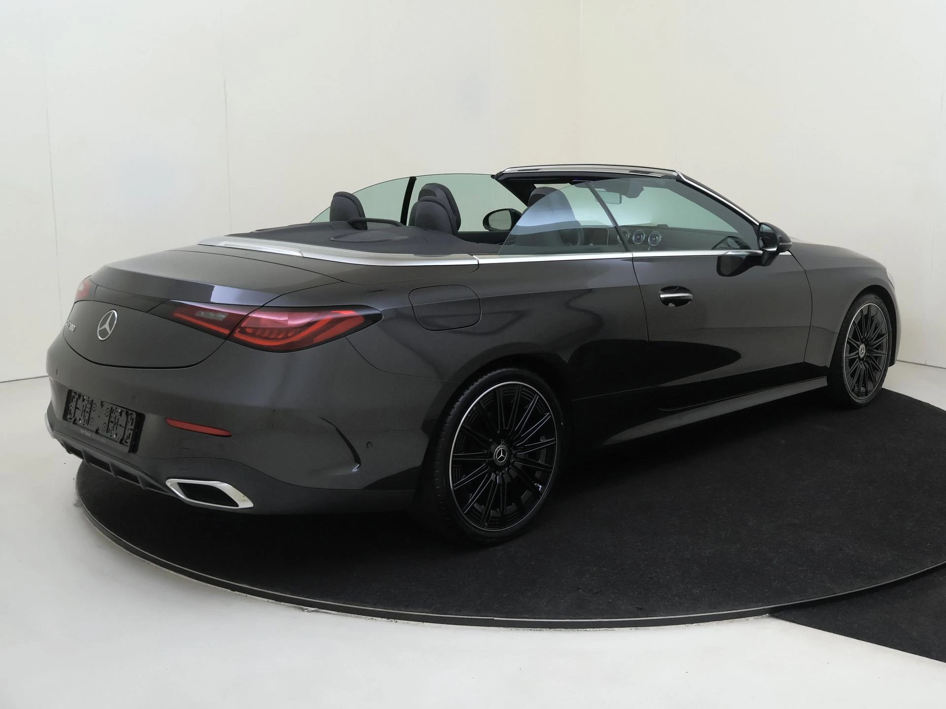 Mercedes-Benz CLE Cabriolet 180 AMG Line