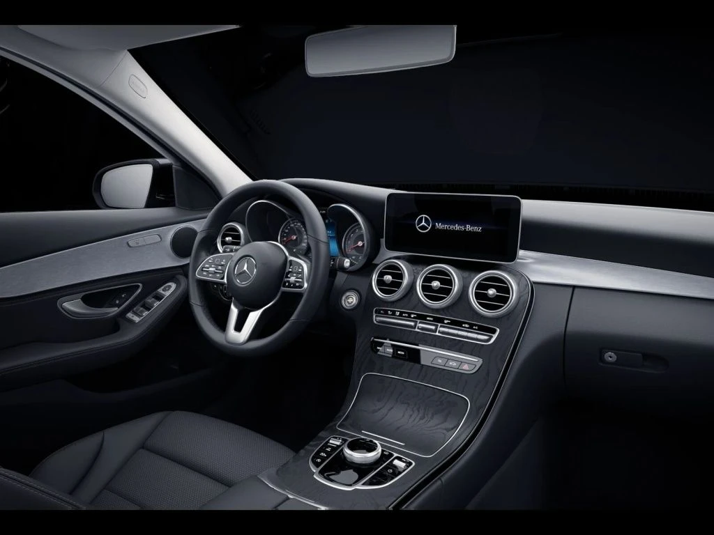 Mercedes-Benz-C-Klasse 180-image-11