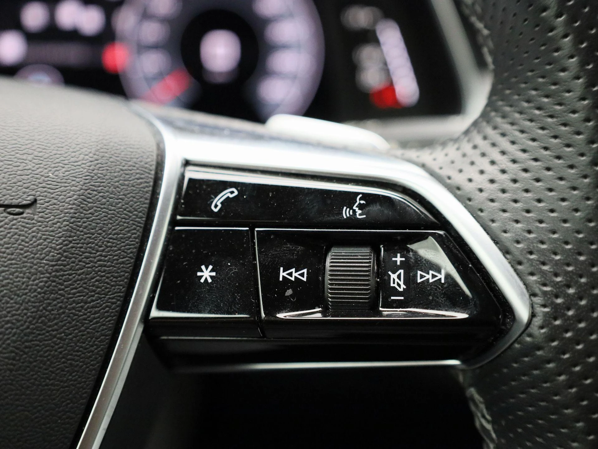 Audi-A6-image-24