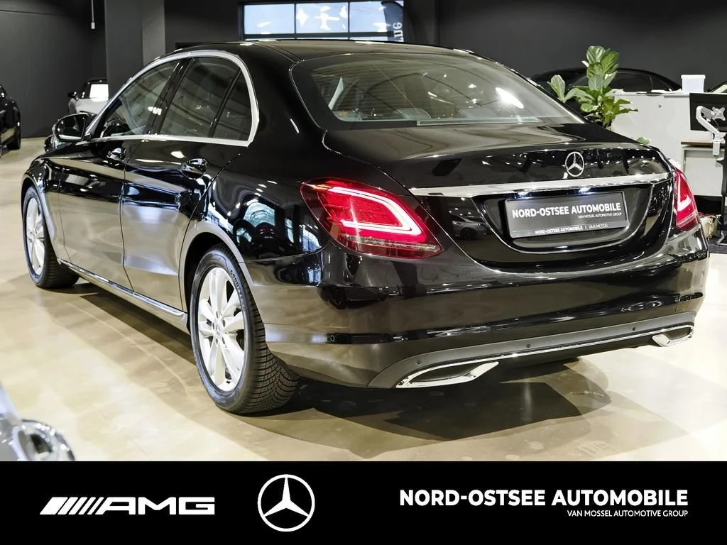 Mercedes-Benz C-Klasse 200 AVANTGARDE SD MULTIBEAM 9G COMAND SITZHZG AVANTGARDE