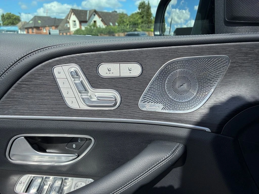 Mercedes-Benz-GLE 450 d-image-8