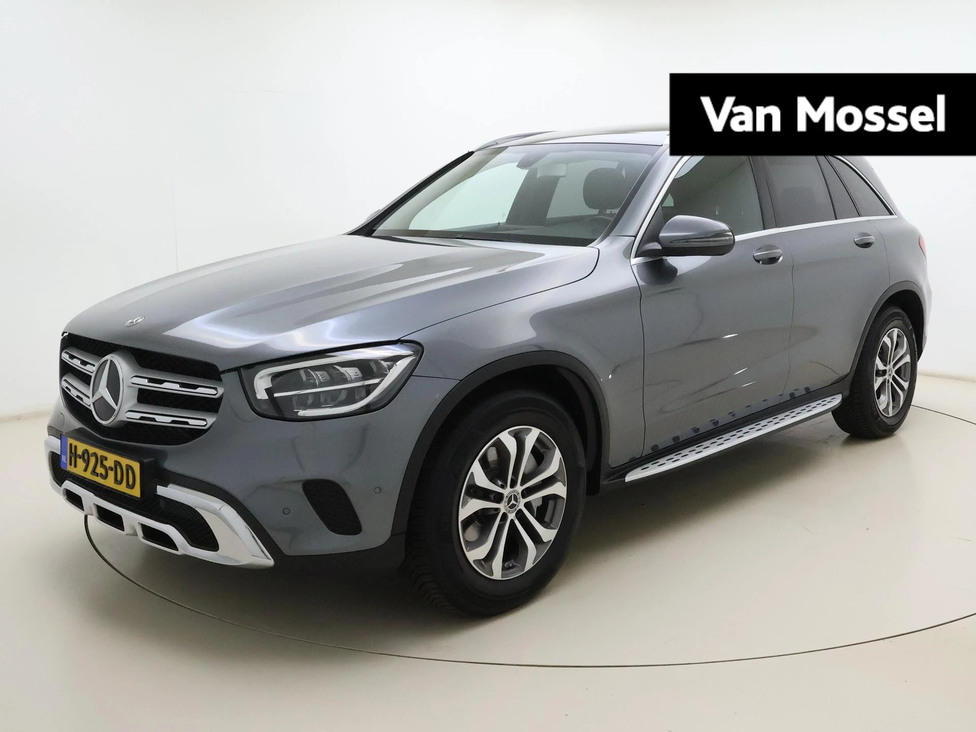 Mercedes-Benz-GLC-image-0