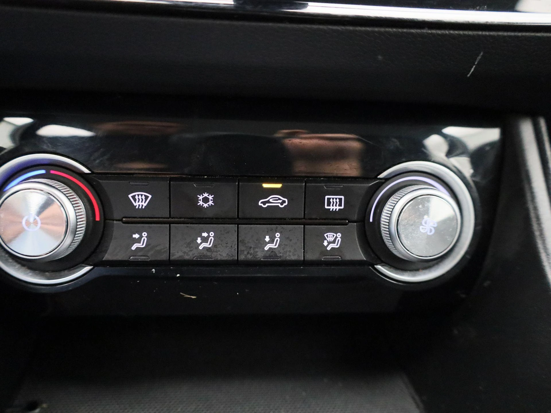 MG-ZS EV-image-20