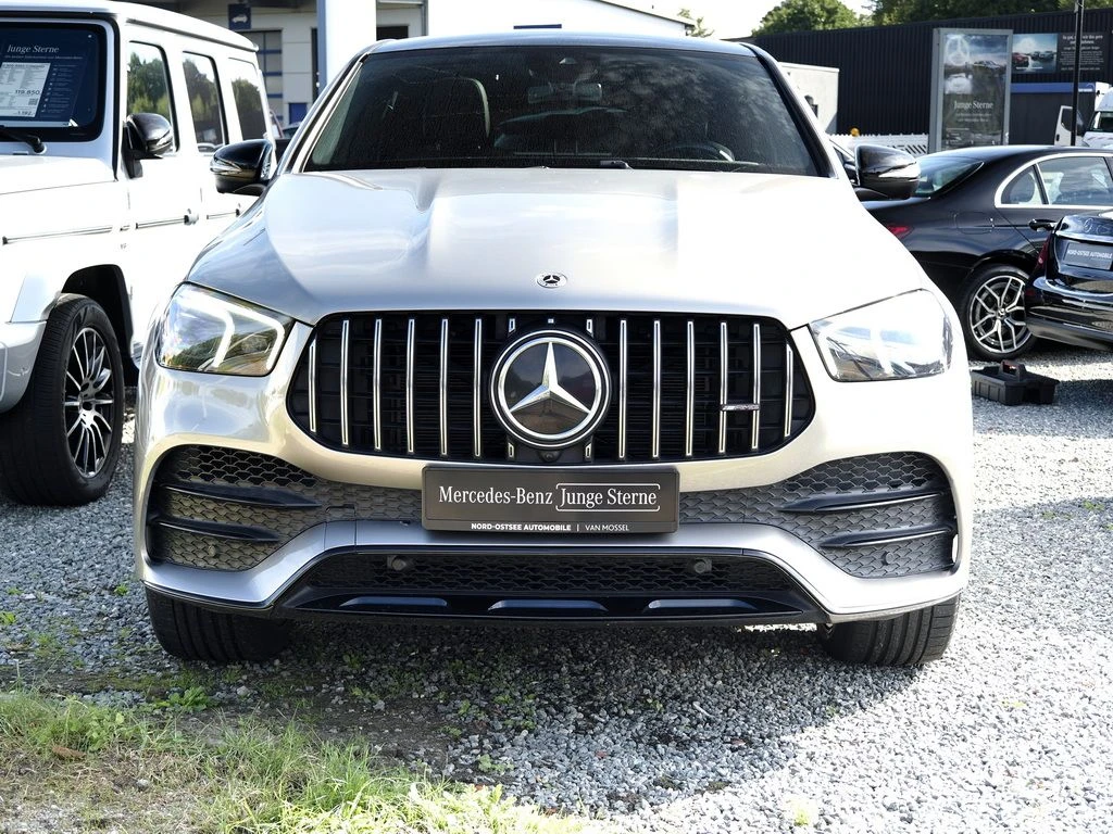 Mercedes-Benz-GLE 400 d-image-3