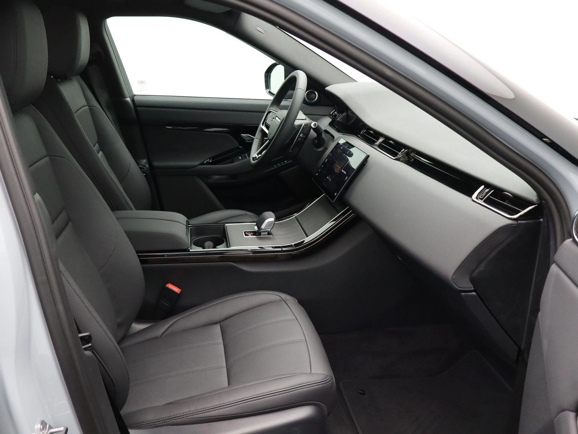 Land Rover-Range Rover Evoque-image-25