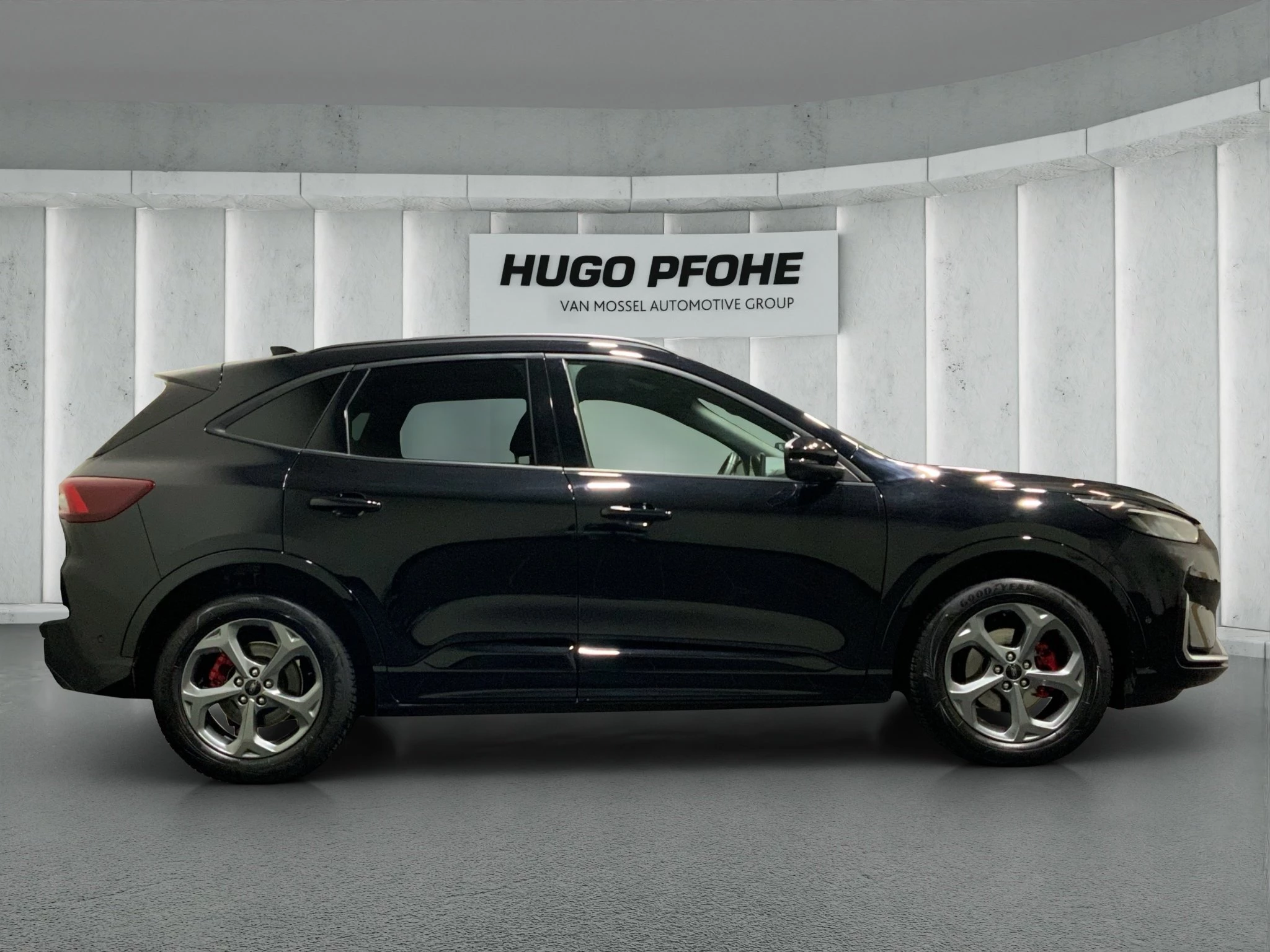 Ford Kuga ST-Line X Aut.*PANO*AHK*360GRAD*LED-MATRIX*NAVI*GRA*WINTER-PKT.