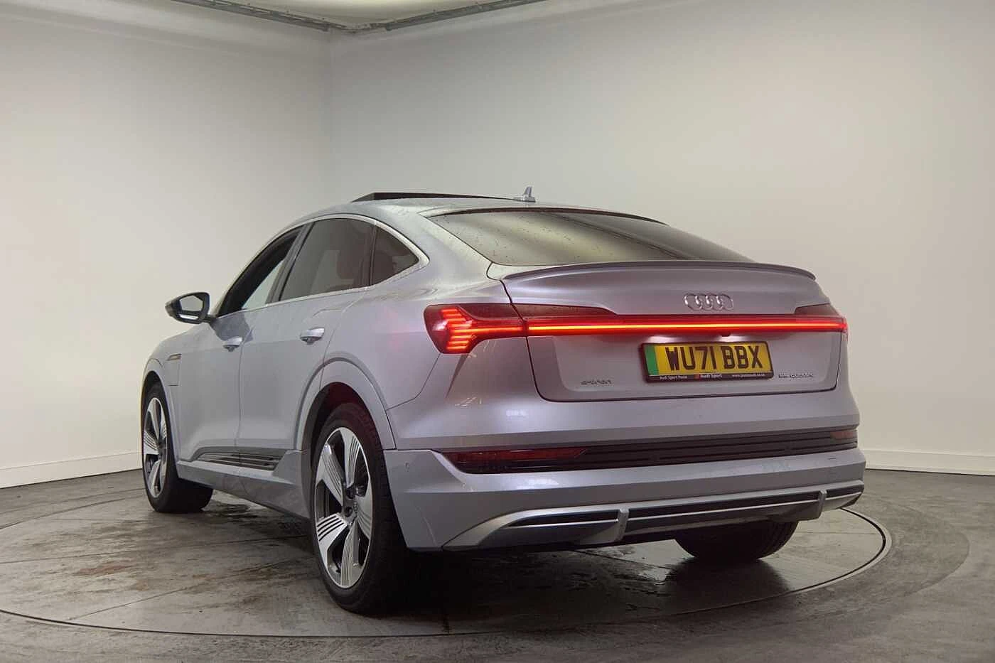 Audi-e-tron-image-2