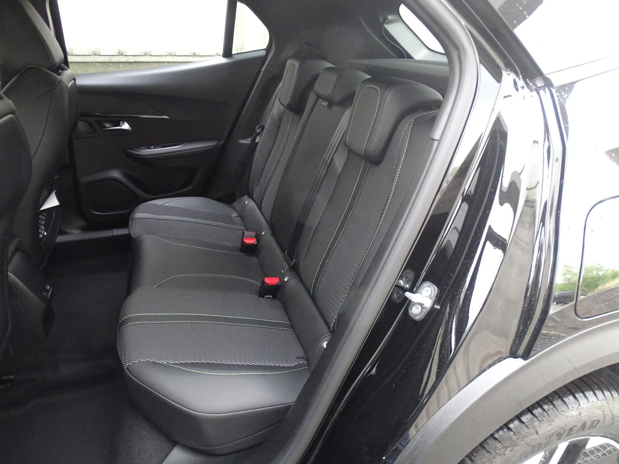 Peugeot-2008-image-15