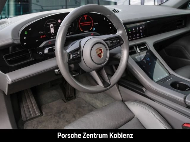 Porsche Taycan Sport Turismo s