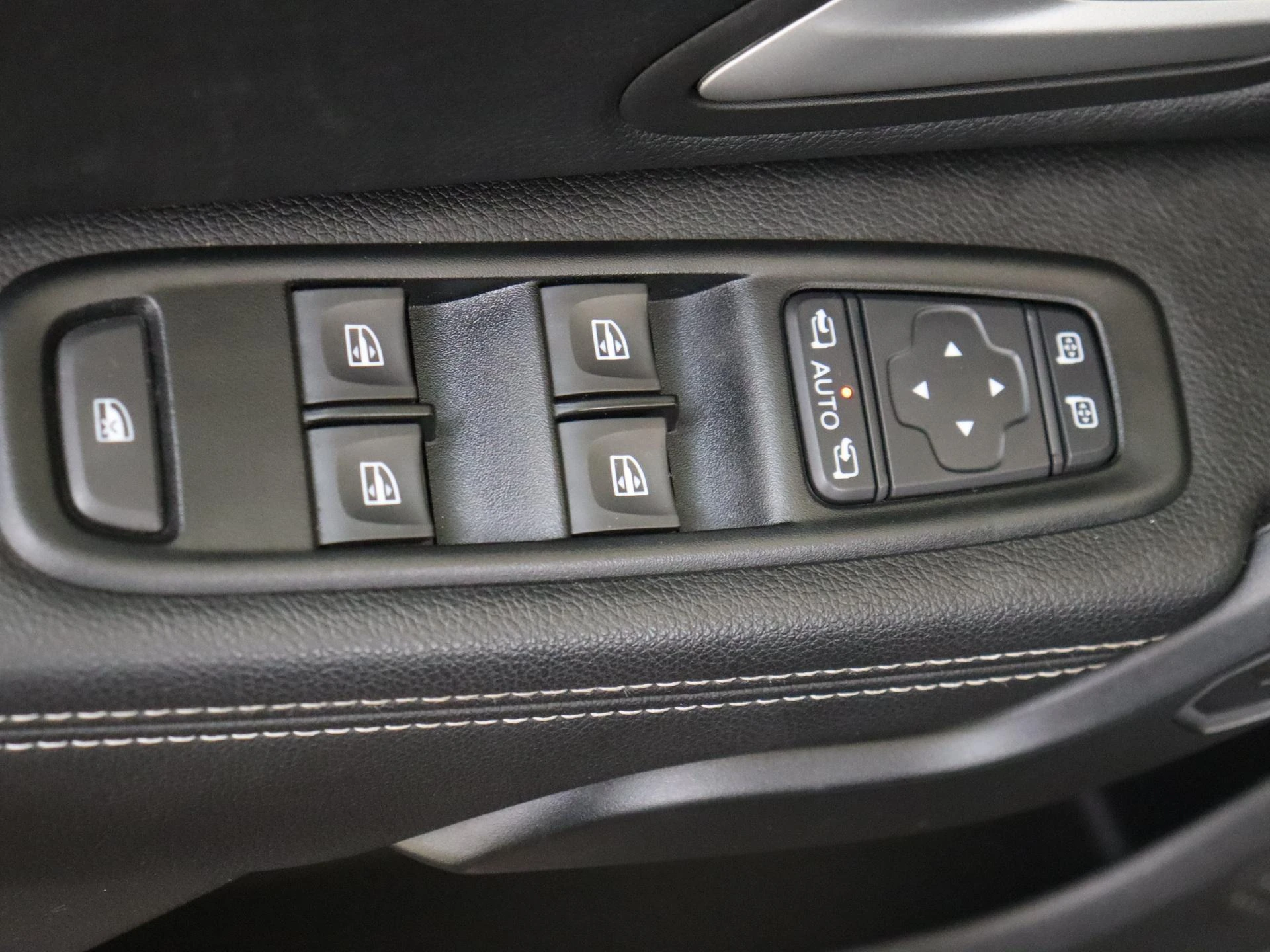 Dacia-Duster-image-23